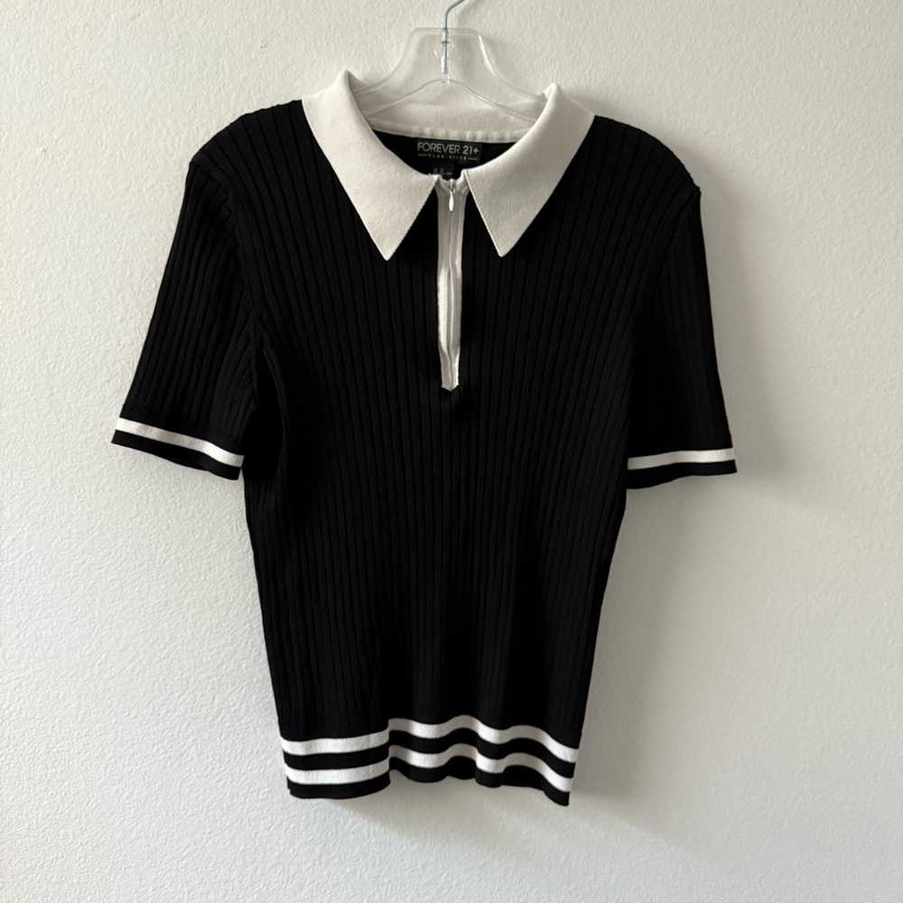 Forever 21 Black White Collared Ribbed Polo Zip Corporate Goth Striped Top 2X